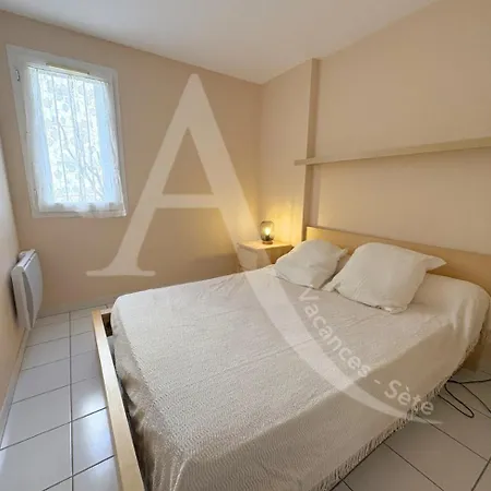 2 Chambres, Large Terrasse 1ere Ligne Mer, Piscine Apartment Sete