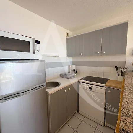 2 Chambres, Large Terrasse 1ere Ligne Mer, Piscine Apartment Sete