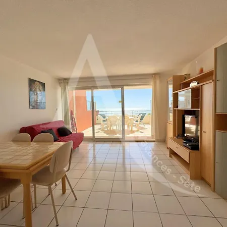 2 Chambres, Large Terrasse 1ere Ligne Mer, Piscine *